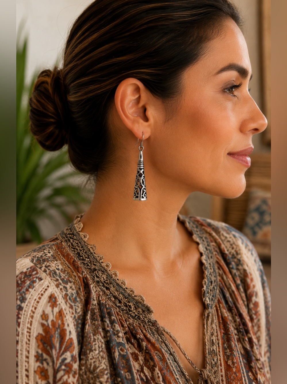 Silpada RARE HTF Sterling Filigree Cutout Cone Earrings on French Wires